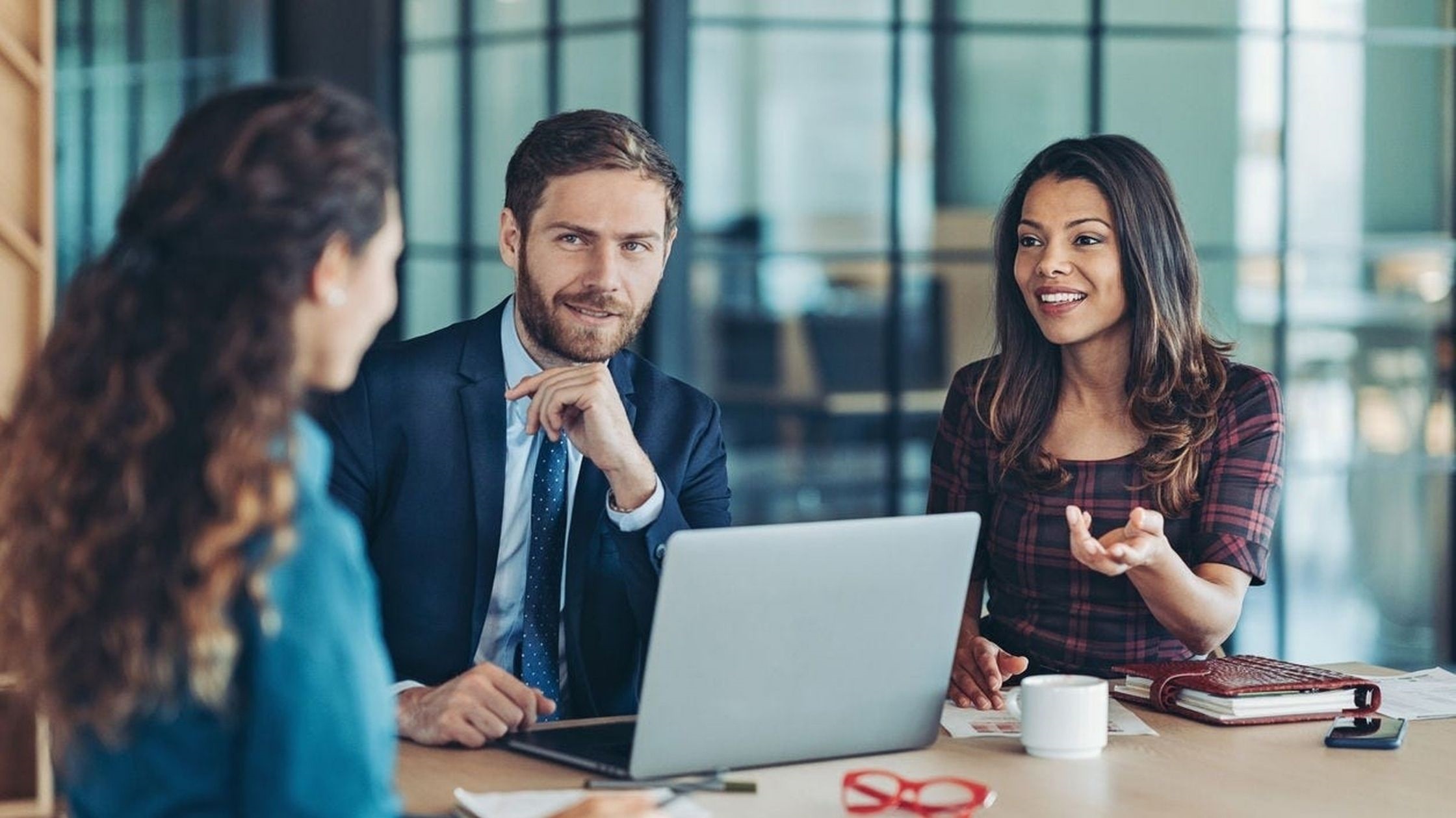 Leaders Attract the Best Employees